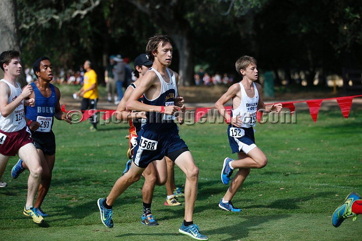 2014StanfordD1Boys-008.JPG - D1 boys race at the Stanford Invitational, September 27, Stanford Golf Course, Stanford, California.